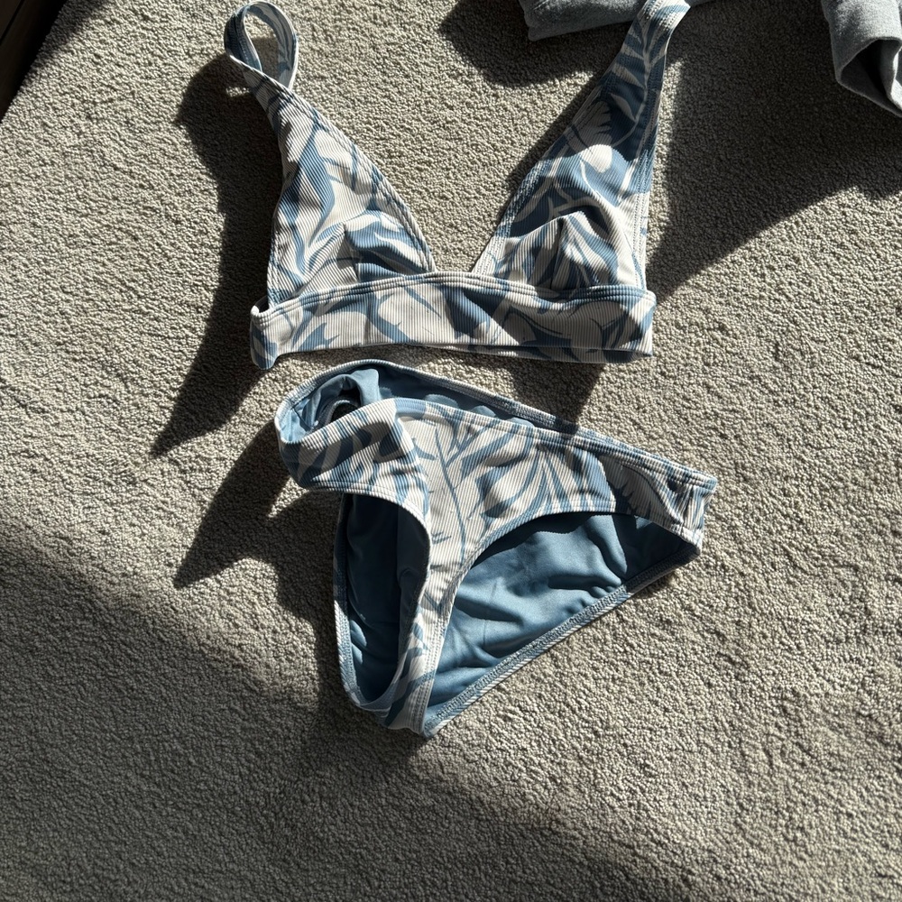 Billabong Bikini Set
